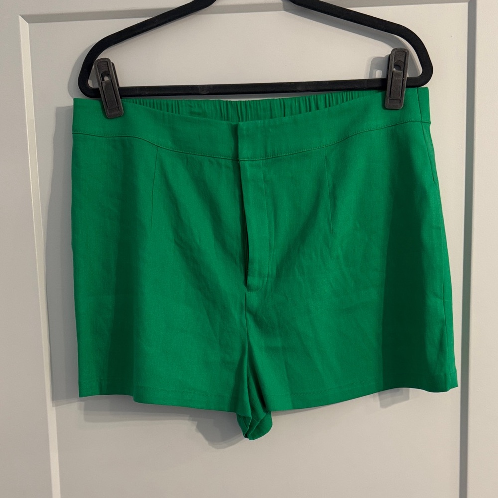 Gianni Bini Emerald High Waist Shorts
